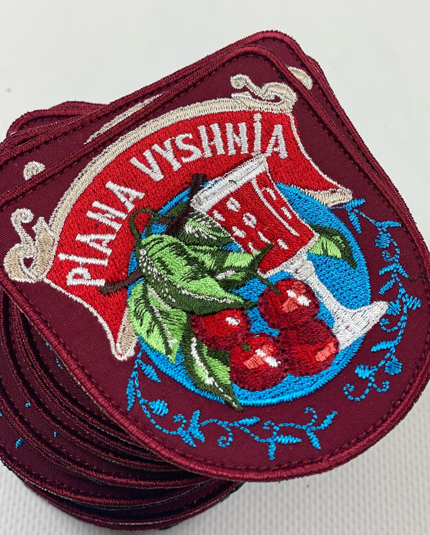 Шеврони для «П'яної вишні»